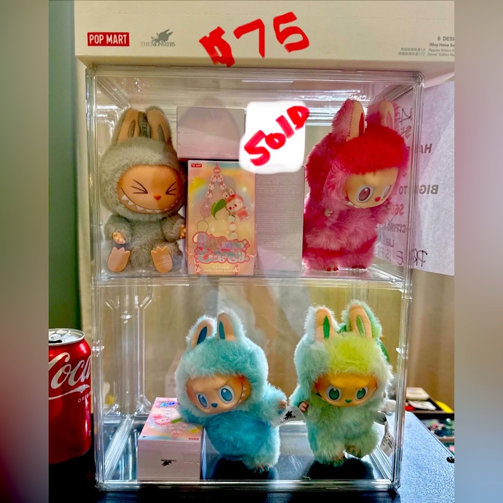 Small Pet Figurine Set - Multicolor